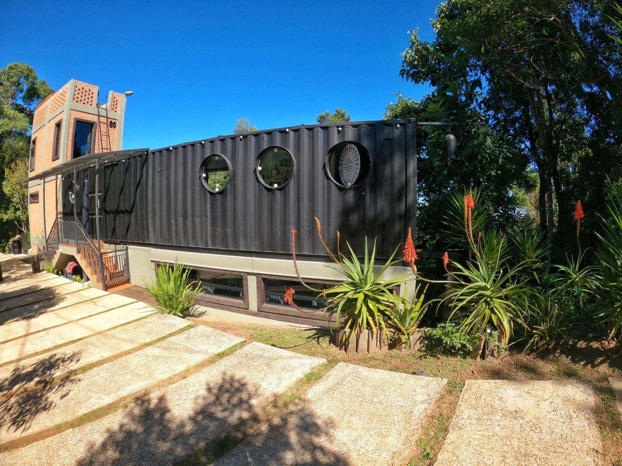 Hotel Casa Container 80 Campos do Jordão Exterior foto